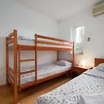 בית נופש With 4 Bedrooms *